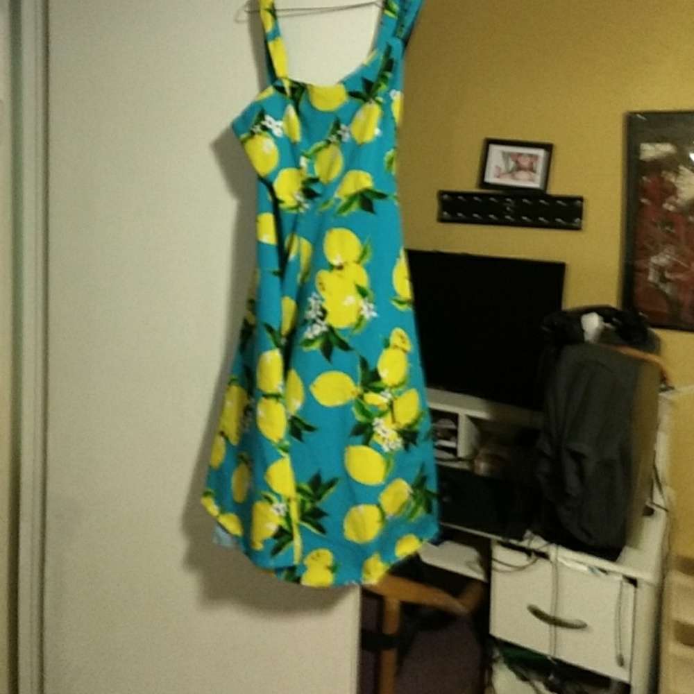 Lemon dress